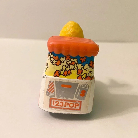 Vtg 1983 Sesame  Street Diecast Bert Taxi Big Bird Ernie Fire Truck PVC Figures - Picture 3 of 13